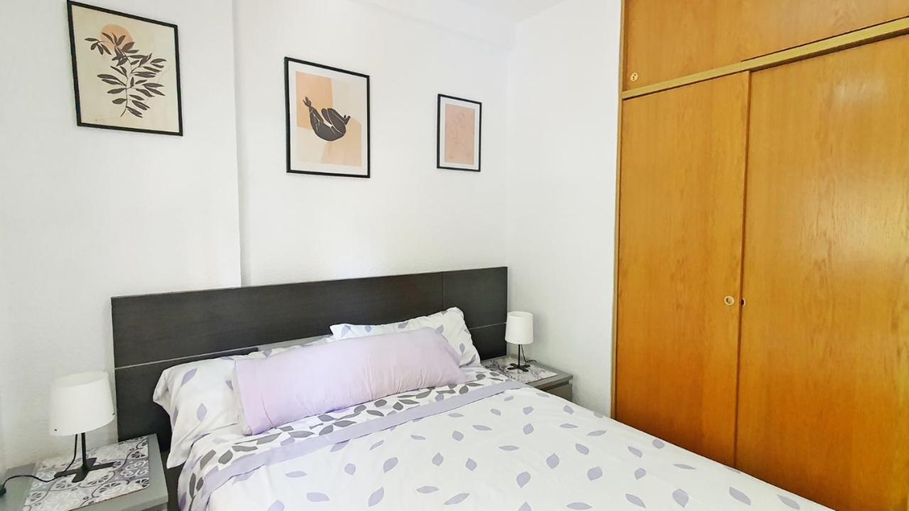 Apartamento ROMA 7 - Alquiler solo Familias Playa de Gandía Exterior foto