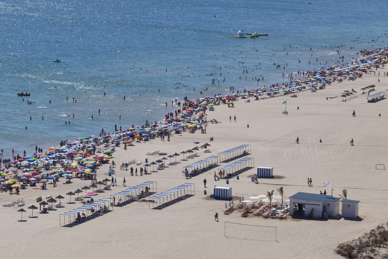 Apartamento ROMA 7 - Alquiler solo Familias Playa de Gandía Exterior foto